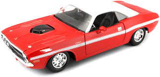 Maisto  1970 Dodge Challenger R/T 1/24 Scale Diecast
